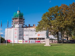 Turpinās Siguldas Jaunās pils pārbūves un restaurācijas darbi