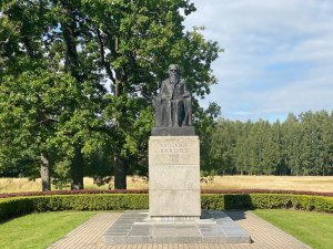 Atzīmējot Krišjāņa Barona 185. dzimšanas dienu, Siguldā izveidots jauns pastaigu maršruts