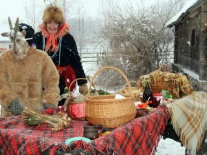 Mārtiņdienas tiešsaistes tikšanās ar Siguldas folkloras kopu “Senleja”