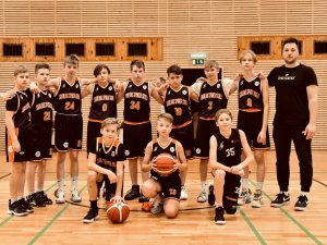 Siguldas U-13 basketbola komandai sudraba medaļas turnīrā Igaunijā