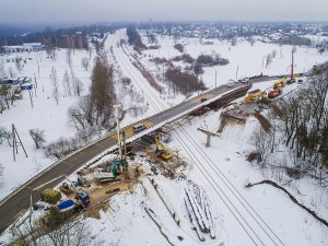 Uz Vidzemes šosejas Siguldā turpinās dzelzceļa pārvada pārbūve