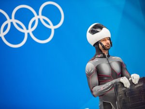 Lepojamies ar kamaniņu braucēju un skeletonistu sasniegumiem ziemas olimpiskajās spēlēs