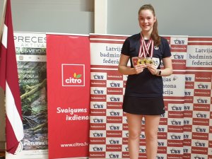 Badmintonistiem panākumi Latvijas čempionātā U-11, U-15 un U-19 grupās