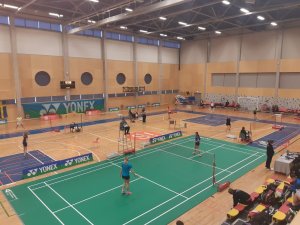 Aizvadīts pilsētas atklātais čempionāts badmintonā