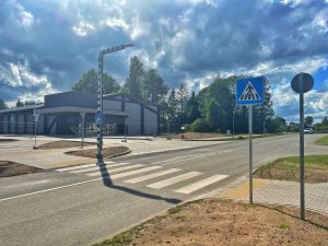 Siguldā, pie Dārza un Dzērveņu ielas krustojuma izveidota marķēta gājēju pāreja