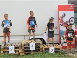 “Sigulda Racing Team” komandas sportistiem panākumi sacensībās Igaunijā