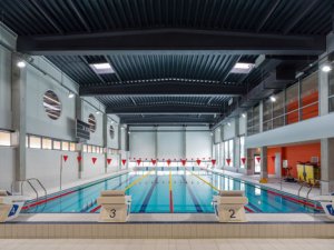 Siguldas Sporta centrs informē par peldbaseina darba laiku 