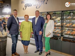 Investējot 1,5 miljonus, Siguldā atver jaunu “ELVI” veikalu