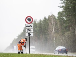 Siguldas šosejas posmā atļauto braukšanas ātrumu pielāgos laikapstākļiem