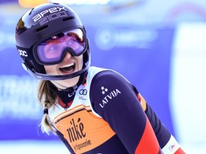 Novadniece Dženifera Ģērmane Pasaules kausa posmā slalomā atkārto panākumu