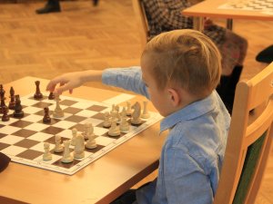 Siguldas novada skolēni sacenšas meistarībā šaha turnīrā